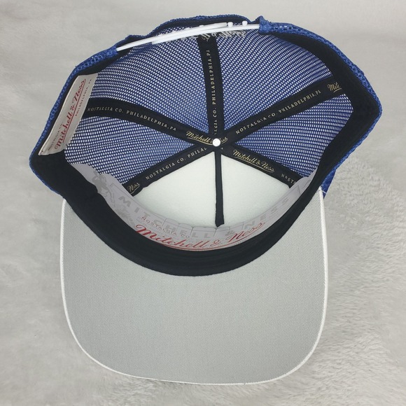 Texas Rangers Mitchell & Ness‎ MLB Trucker Hat Cap Embroidery Art White Blue New - Picture 9 of 9
